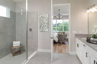 35154 Emberview Dr, Zephyrhills, FL 33541 - Photo 7