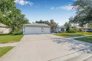 34811 Arbor Green Pl, Zephyrhills, FL 33541 - Photo 1