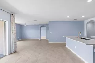 33369 Hamilton Hl Ln, Wesley Chapel, FL 33545 - Photo 11