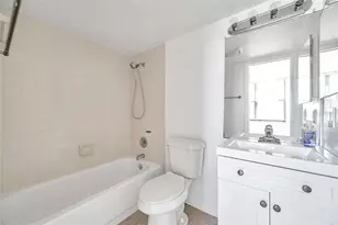 2049 Skimmer Ct W, Clearwater, FL 33762 - Photo 19