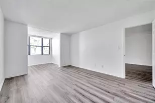 2049 Skimmer Ct W, Clearwater, FL 33762 - Photo 23