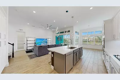 5307 Wishing Arch Drive, Apollo Beach, FL 33572 - Photo 15