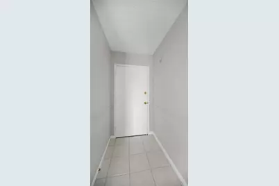 800 S Gulfview Boulevard #906, Clearwater, FL 33767 - Photo 23
