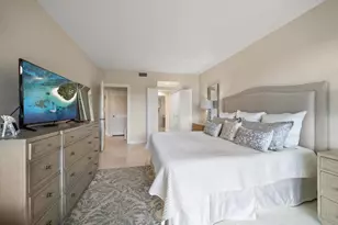 4 Belleview Blvd, Belleair, FL 33756 - Photo 17