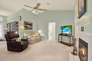 10732 Drummond Rd, Tampa, FL 33615 - Photo 19