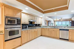 17720 Gulf Blvd, Redington Shores, FL 33708 - Photo 13