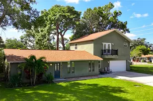 2372 18th Ave SW, Largo, FL 33774 - Photo 3