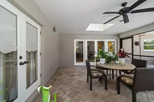 1681 Long Bow Ln, Clearwater, FL 33764 - Photo 37