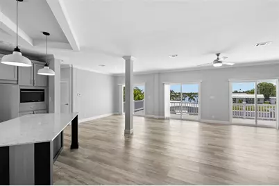 6924 Americana Drive NE #167, Saint Petersburg, FL 33702 - Photo 13