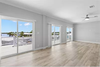 6924 Americana Drive NE #167, Saint Petersburg, FL 33702 - Photo 17
