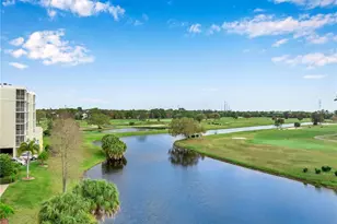 1200 Country Club Dr, Largo, FL 33771 - Photo 35