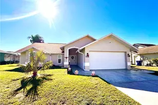 8616 Pinafore Dr, New Port Richey, FL 34653 - Photo 1