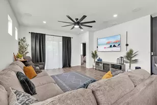 6352 Mooring Line Cir, Apollo Beach, FL 33572 - Photo 17