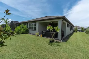 6352 Mooring Line Cir, Apollo Beach, FL 33572 - Photo 27