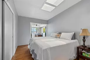 2110 Fairway Ave S, Saint Petersburg, FL 33712 - Photo 25