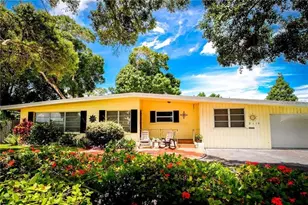 2110 Fairway Ave S, Saint Petersburg, FL 33712 - Photo 1