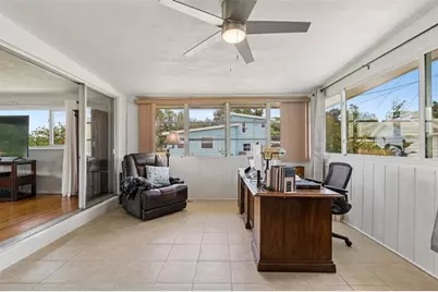 2110 Fairway Avenue S, Saint Petersburg, FL 33712 - Photo 23