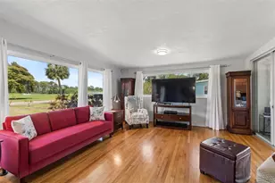 2110 Fairway Ave S, Saint Petersburg, FL 33712 - Photo 11