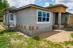 5352 Lowell Ave, Spring Hill, FL 34609 - Photo 11