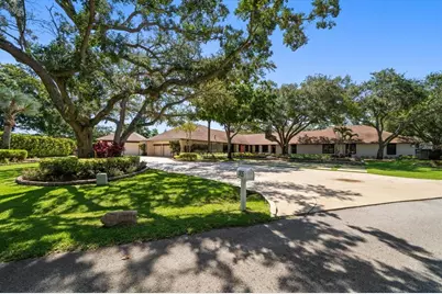 1835 Alicia Way, Clearwater, FL 33764 - Photo 5