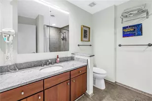 175 2nd St S, Saint Petersburg, FL 33701 - Photo 19