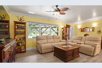 5501 Highland Street S, Saint Petersburg, FL 33705 - Photo 5