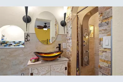 5501 Highland Street S, Saint Petersburg, FL 33705 - Photo 23