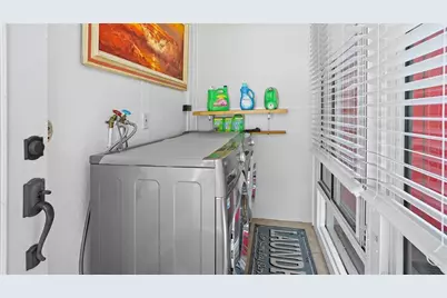 5501 Highland Street S, Saint Petersburg, FL 33705 - Photo 35