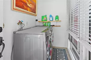 5501 Highland St S, Saint Petersburg, FL 33705 - Photo 35