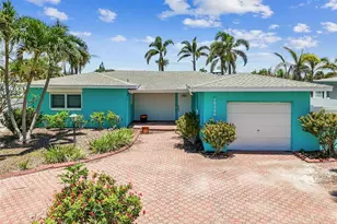 10246 Tarpon Dr, Treasure Island, FL 33706 - Photo 1