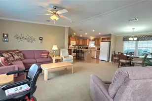 36740 Strand Dr, Zephyrhills, FL 33542 - Photo 25