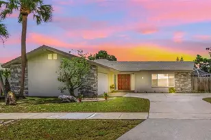 13986 Bonnie Brae Dr, Largo, FL 33774 - Photo 1