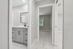 18504 Putters Pl, Tampa, FL 33647 - Photo 23