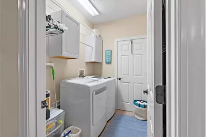 225 49th Avenue N, Saint Petersburg, FL 33703 - Photo 19