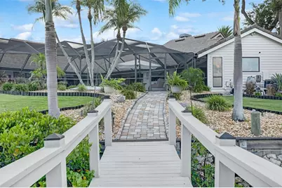 6605 Seabird Way, Apollo Beach, FL 33572 - Photo 45