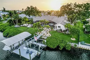 6605 Seabird Way, Apollo Beach, FL 33572 - Photo 11