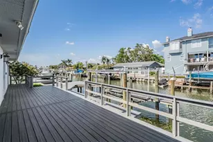 2127 Lagoon Dr, Dunedin, FL 34698 - Photo 23