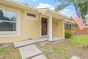 15301 Morning Dr, Lutz, FL 33559 - Photo 1
