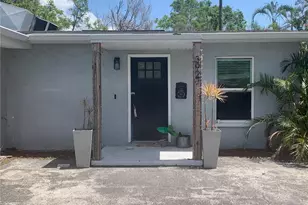 3927 Huntington St NE, Saint Petersburg, FL 33703 - Photo 3