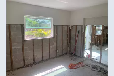 3927 Huntington Street NE, Saint Petersburg, FL 33703 - Photo 7