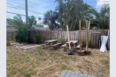 3927 Huntington Street NE, Saint Petersburg, FL 33703 - Photo 11