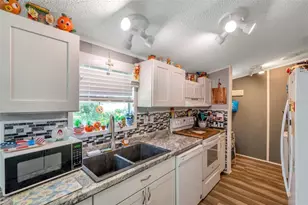 1222 Rowell St, Auburndale, FL 33823 - Photo 15