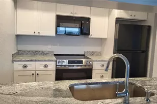 2617 Cove Cay Dr, Clearwater, FL 33760 - Photo 5