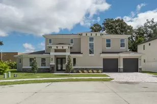 250 Larocca Ct, Palm Harbor, FL 34683 - Photo 1