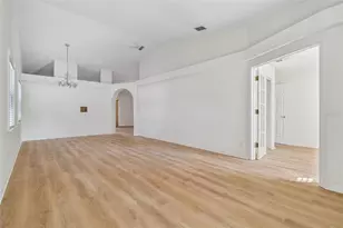 11304 Plumtree Ct, Riverview, FL 33579 - Photo 11