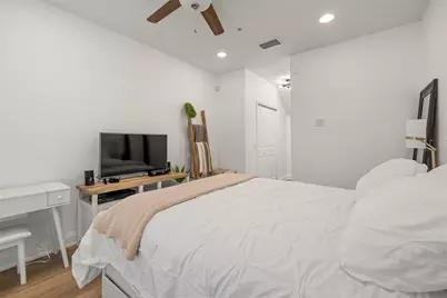 111 N Albany Avenue #7, Tampa, FL 33606 - Photo 3