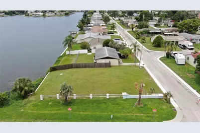 4368 Sunray Drive, Holiday, FL 34691 - Photo 9