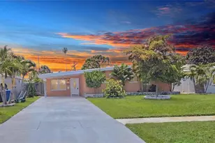 4018 Indianapolis St NE, Saint Petersburg, FL 33703 - Photo 1