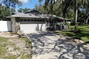 2309 Woodbend Cir, New Port Richey, FL 34655 - Photo 1