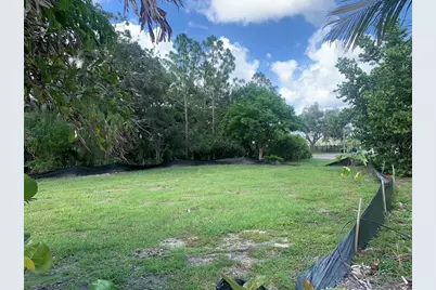 4725 Trade Winds Drive S, Gulfport, FL 33711 - Photo 17